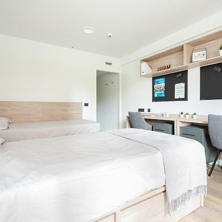 Residencia Universitaria Micampus Oviedo La Gruta 외부 사진